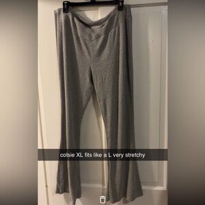 Colsie XL gray ribbed pants//never worn